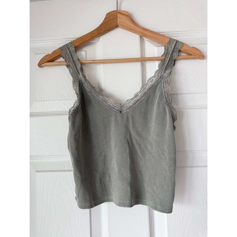 green lace tank top